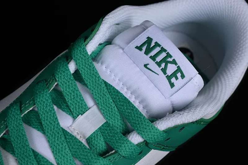 All categories Nk SB Dunk series Nk SB Dunk Low low-top sneakers Nk SB Dunk Low "Lottery Green" Heineken SB low-top casual sneakers FN3612-300